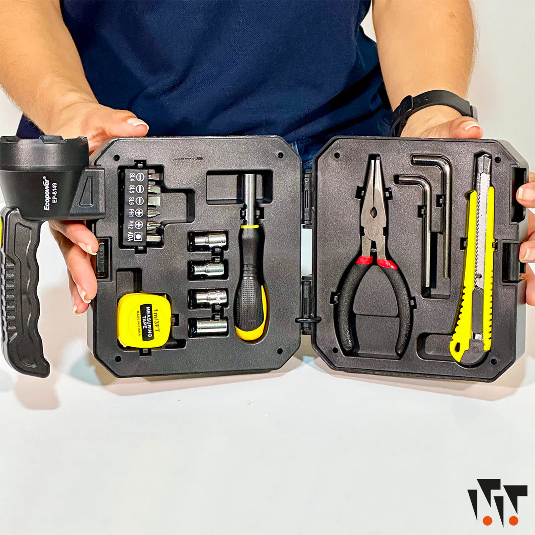 Linterna con kit de herramientas